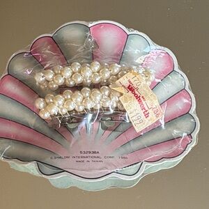 Vintage Cream Pearl Hair Clip Barrettes Pair NOS
